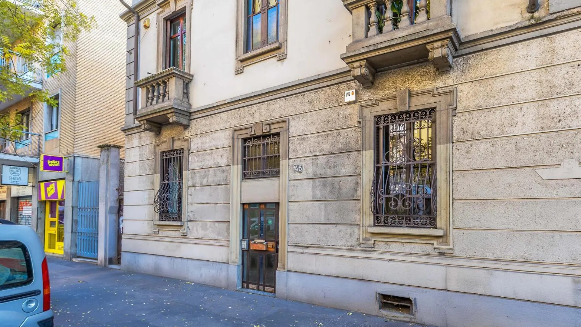 Solari Apartment, In Milan Design Area, Near Tortona District, Milano